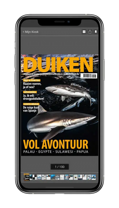 mockup van iPhone met Duiken Magazine in de Vipkiosk